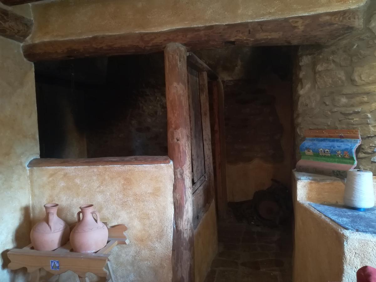Casa El Frances Apartman Graus Kültér fotó